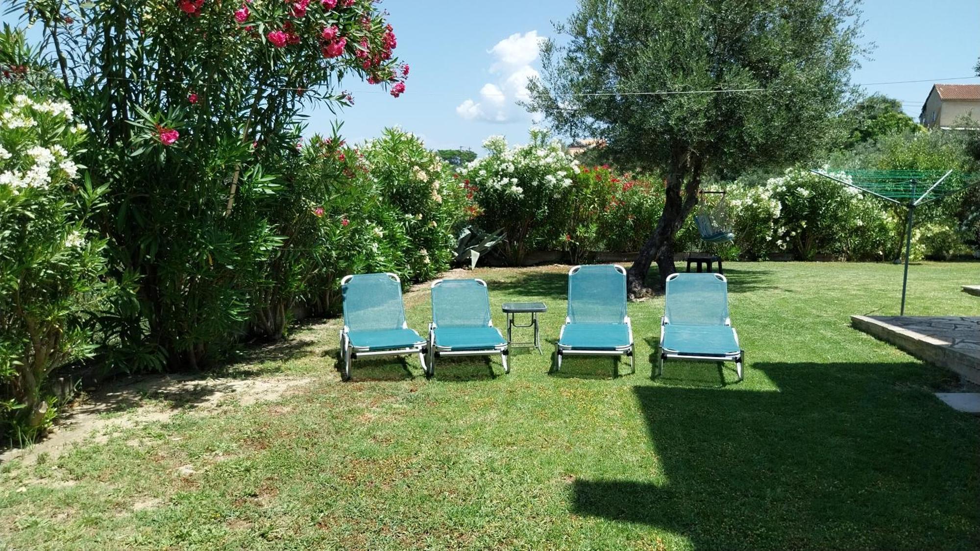 Villa Gecko, Arillas Kavvadades 外观 照片